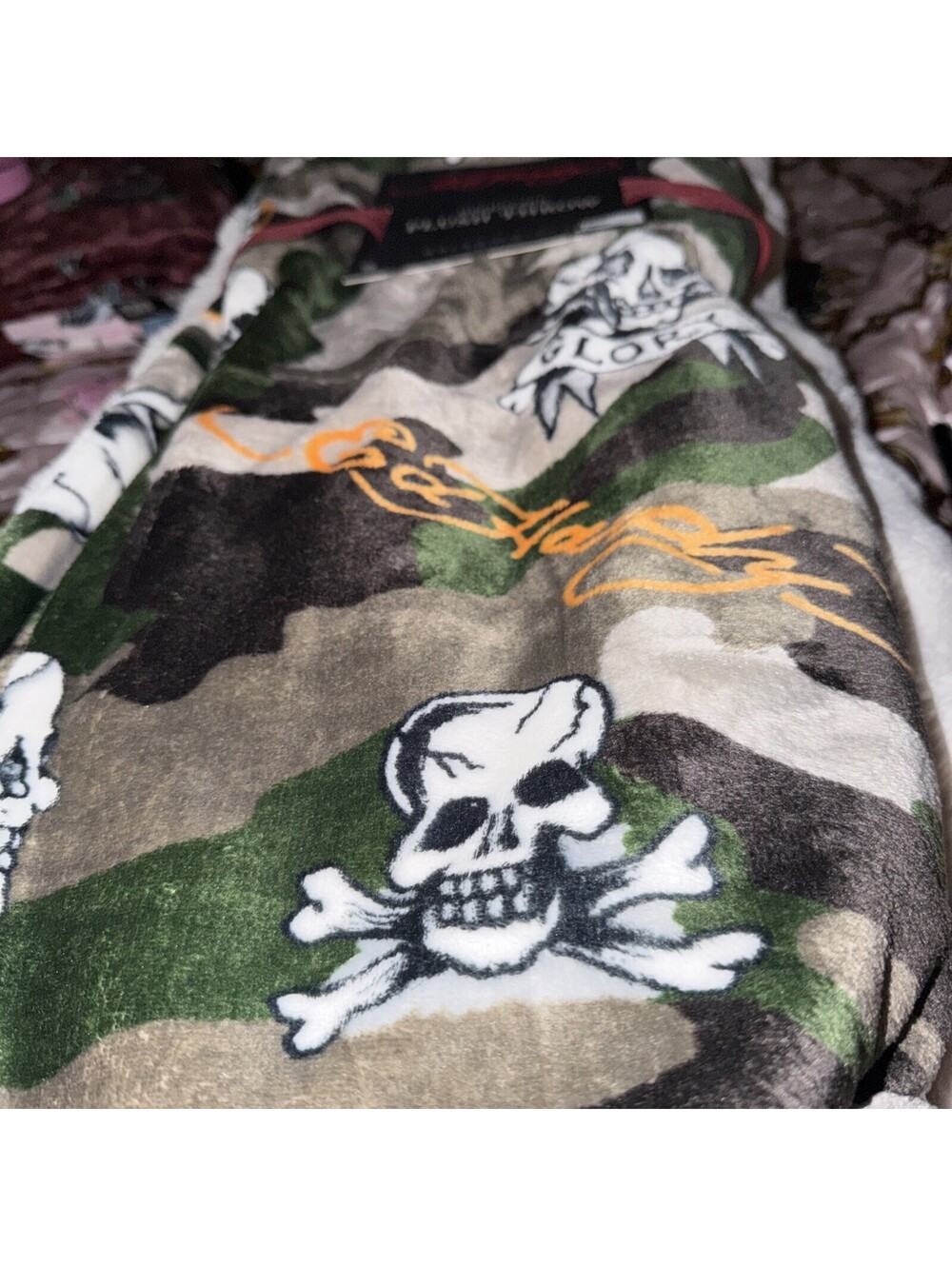 Ed Hardy Camo Skull Printed Plush Oversized Throw Blanket Camouflage New